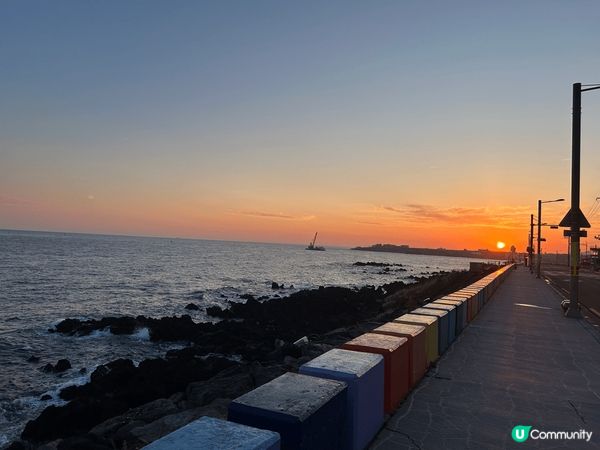 空中鳥瞰濟州島最高峰-漢拏山，城山日出峰、崖月的日落、彩虹公...
