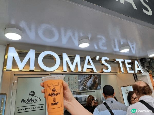 去泰國曼谷旅遊離不開去吃吃吃，這次也不例外，吃了牛蹄，泰國奶...