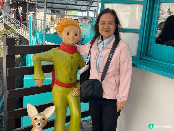 去咗韓國嘅甘川文化村，嗰度有好多小王子，我以前都有睇過小王子...