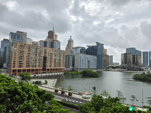 澳門南灣湖是個很不錯的地方，空礦又舒適，啱曬喜歡寧靜嘅我。