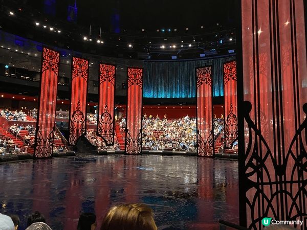 推介澳門水舞間，每一個特技都很刺激，加入很多舞蹈和音樂，整個...