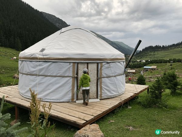 吉爾吉斯坦海拔4500米高騎馬、住蒙古包、玩傳统2人秋千