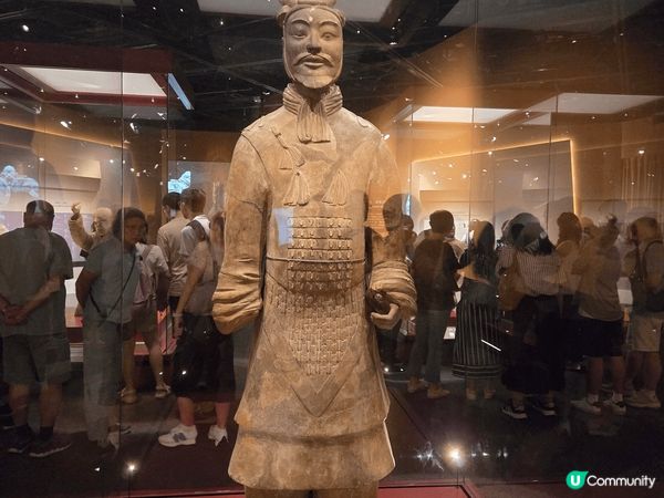 我同朋友去左參觀香港賽馬會呈獻系列︰天下一統 — 陝西秦漢文...