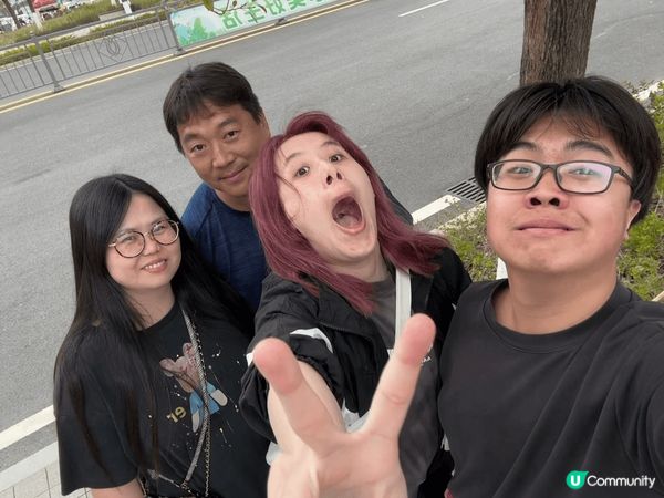在內地不同的景點拍出來的照片，分別有桔書種植場和賞花的區域