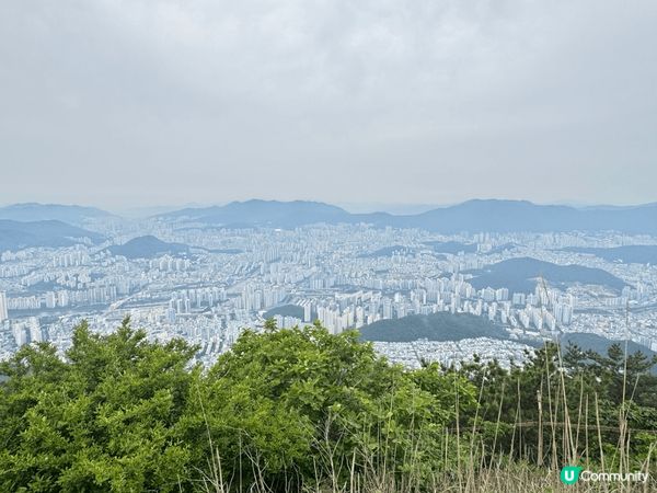 這是去釜山的萇山和五六島，這兩個地方需要徒步走至少數小時，我...