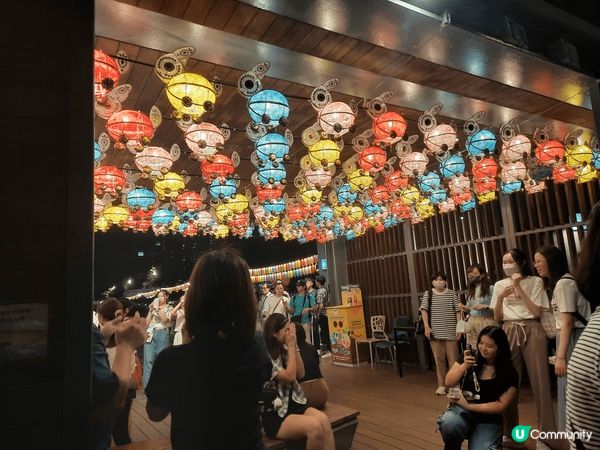 睇返d相先記得原來香港都有好多打卡嘅靚地方，不過我冇去過海洋...