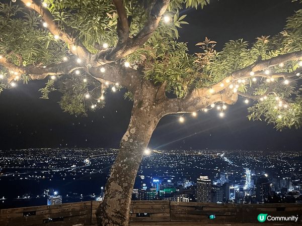 宜蘭礁溪空ㄟ農場位於跑馬古道上，距離市區近，以絕美夜景聞名，...