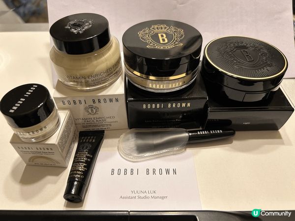 化妝新手，去朗豪坊搵專業嘅Bobbi Brown化妝姐姐幫手...