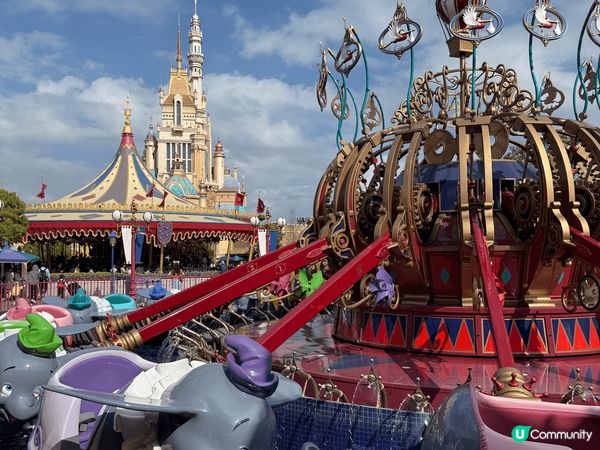 我會推介香港迪士尼，新園區魔雪奇緣Frozen⛄️好啱夏天去...