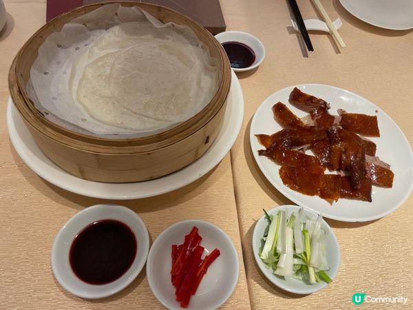 中環商場片皮鴨，私人空間🩷