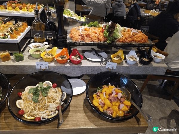 每次去台灣都是很新鮮的地方，動物農場是一個可以好近距離接觸動...