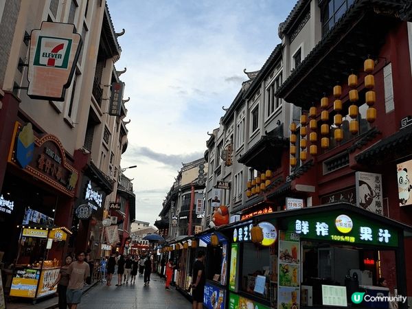 惠州水東街 一 有夜市，有名勝，有海景，值得一去。