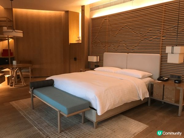 🌊✨ 想遠離城市嘅嘈雜？嚟深圳佳兆業萬豪酒店，感受豪華海濱假...