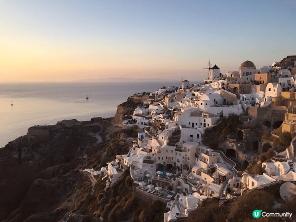 希臘 Santorini 聖托里尼島 壯觀的海景配上有名的藍...