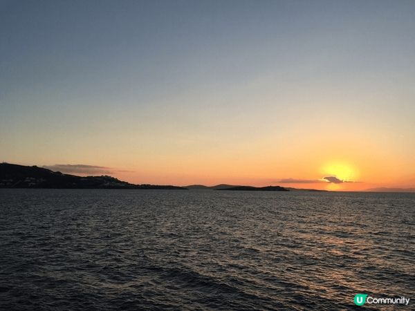 希臘 Santorini 聖托里尼島 壯觀的海景配上有名的藍...