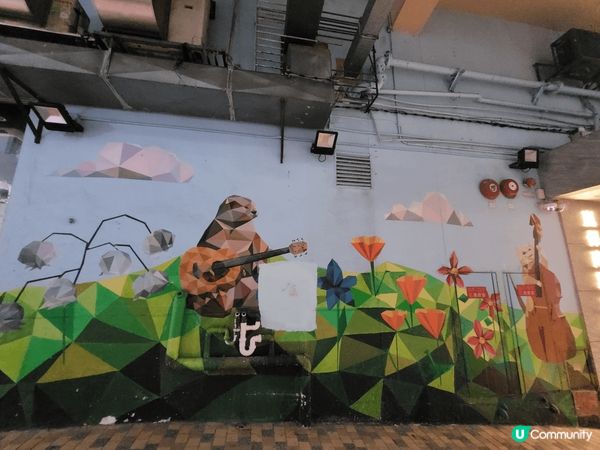 西營盤藝里坊🎨！周末打卡壁畫街📸！ 