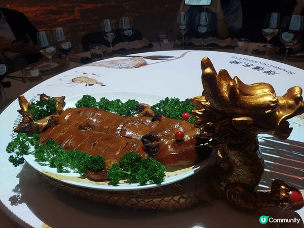 今次想介紹的打咭美食，是隱身於金鐘太古廣場wellwellw...