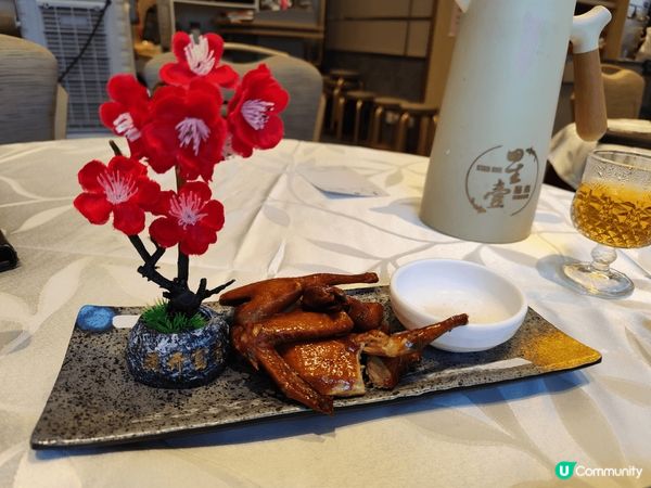 最近試咗間啟德站附近的新酒樓, 行路一分鐘, 好方便, 食物...