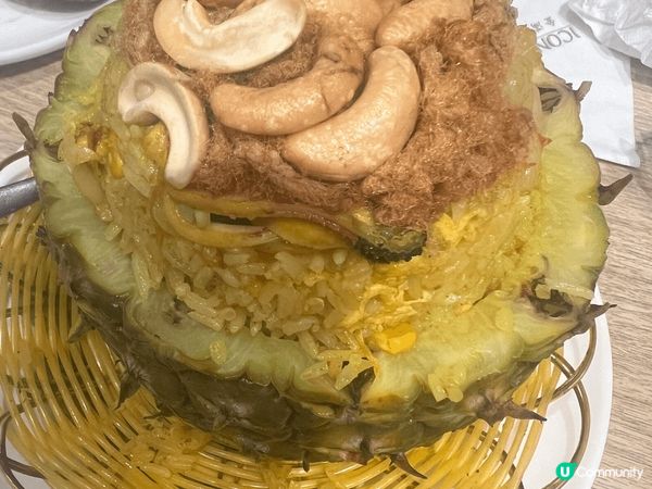 呢一間餐廳叫做「金滿象正宗泰國菜」，位於太子與旺角交界，係由...