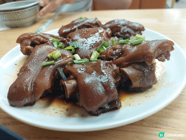 土瓜灣隱世小店，適逢大雨晚上無謂四圍去，品嚐推薦酸菜魚，鱸魚...