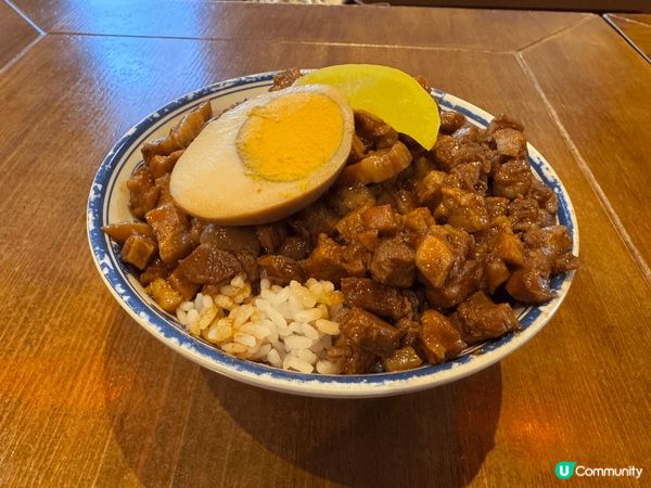 夜晚9點經過九龍灣淘大想揾宵夜醫肚，呢間台式料理第一次食，坐...