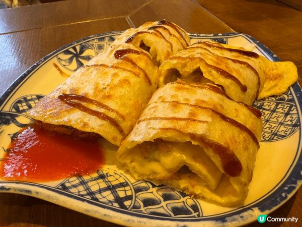 夜晚9點經過九龍灣淘大想揾宵夜醫肚，呢間台式料理第一次食，坐...