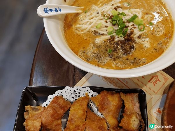 夏麵館的上海菜式多樣化，不論前菜、主食和點心都十分出色，雞絲...