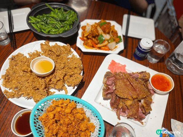 尖沙咀妹記大排檔，好地道的中菜味道，充滿鑊氣，食物選擇亦多同...