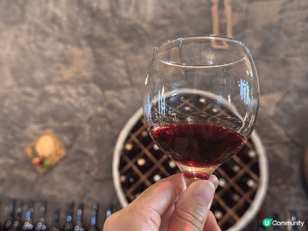 亞美尼亞🇦🇲紅酒酒莊，飲酒平過飲水，又平又靚嘅紅酒，一定要試...