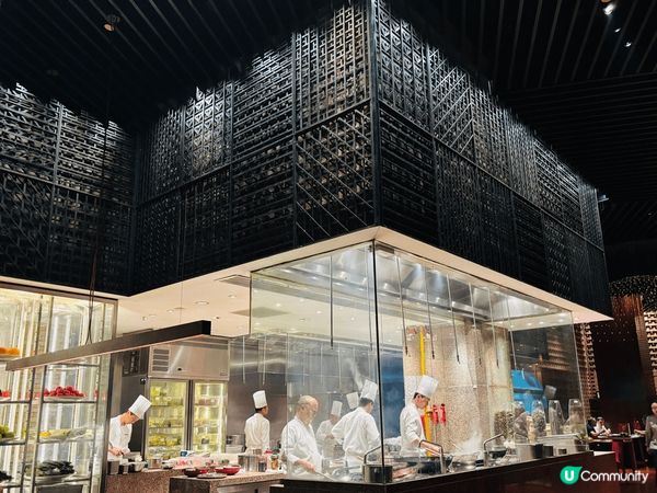 CP 值極高之荔枝木香烤北京片皮鴨單點，福田Coco Par...