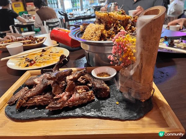 老罈香川味兒，位於台北中山區的人氣川菜館