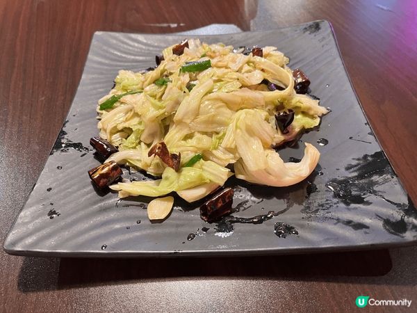 老罈香川味兒，位於台北中山區的人氣川菜館