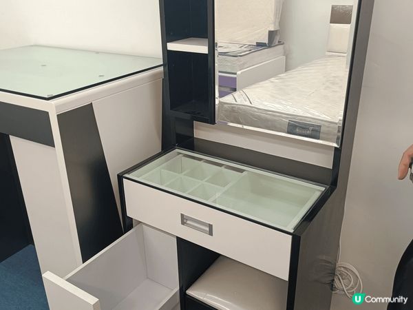 最近係Miniso買既飯盒同冰涼頸箍非常實用，可以可愛住咁攜...