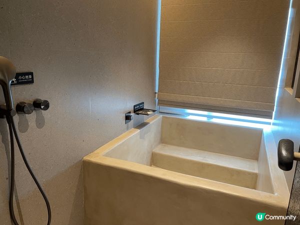 大陸深圳小梅沙酒店 好正呀，個浴缸又有泳池