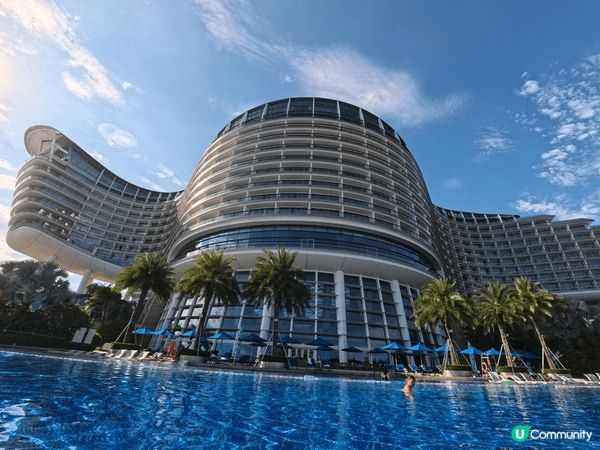 大梅沙京基洲際度假酒店！酒店向海景色非常美麗,無邊際泳池又大...