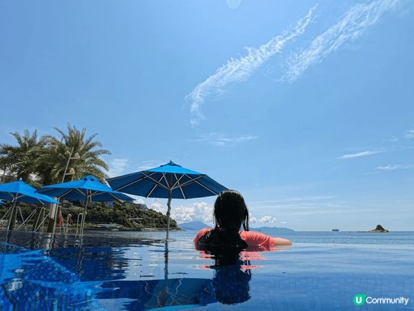 大梅沙京基洲際度假酒店！酒店向海景色非常美麗,無邊際泳池又大...