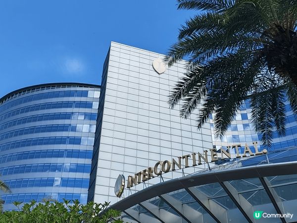 大梅沙京基洲際度假酒店！酒店向海景色非常美麗,無邊際泳池又大...