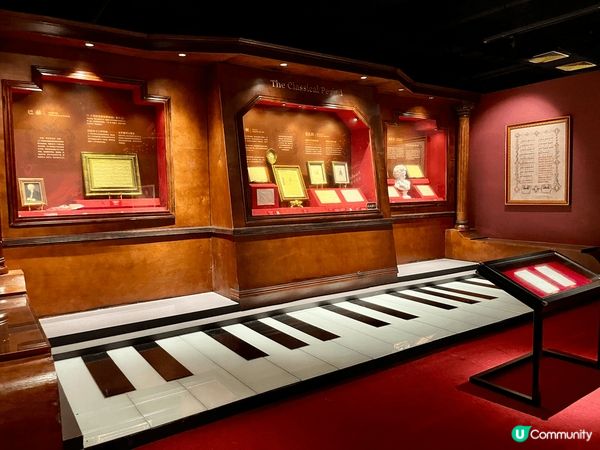 剛剛趁內地工作日北上去睇左「大英圖書館‧世界像素」展覽，黃昏...