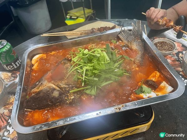黃大仙新大眾嘅蕃茄烤魚鍋，真係我心目中嘅街坊美食王者！佢條烤...