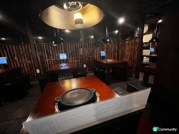 在首爾超級推薦，這間在東大門的燒肉，名字叫五花肉大總統，肉質...