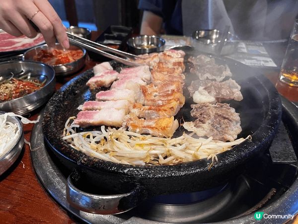 在首爾超級推薦，這間在東大門的燒肉，名字叫五花肉大總統，肉質...