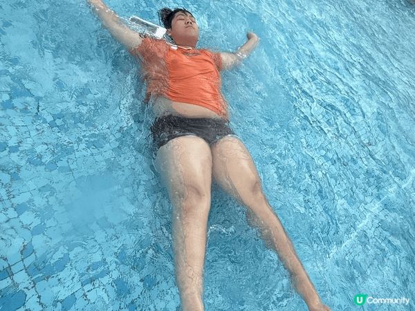 將軍澳油塘大本營商場興三五知己食下時光下午茶行下碼頭附近。甘...