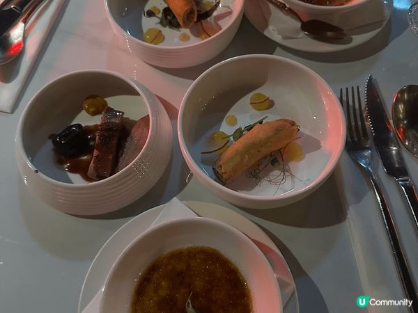 前排去左位於中環既Mojo Bistro同朋友慶生，試咗佢地...