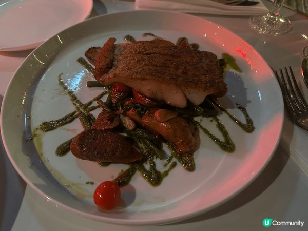 前排去左位於中環既Mojo Bistro同朋友慶生，試咗佢地...