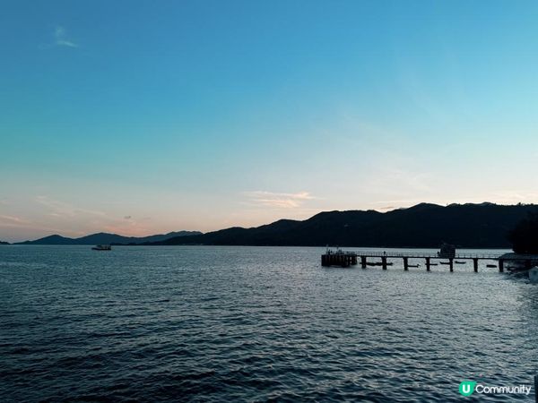 三張坪洲照片各自展現了小島不同的面貌和魅力。