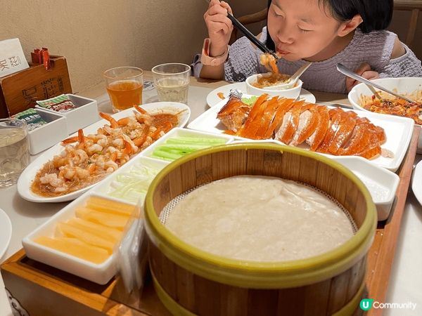 深圳吳莊，裝修優雅，價錢唔貴，食物質素高，有多間分店，值得一...