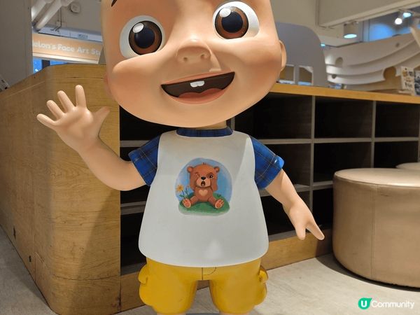 荔枝角大樹先生的家係家長休息同小朋友放電嘅地方, 有美食 ,...