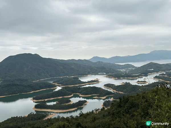 入秋又到行山季節，行完太累晚餐去附近新開潮州店，不收茶介，加...