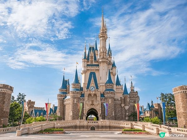 好去處推介： 迪士尼樂園， 海洋公園以及故宮博物館。