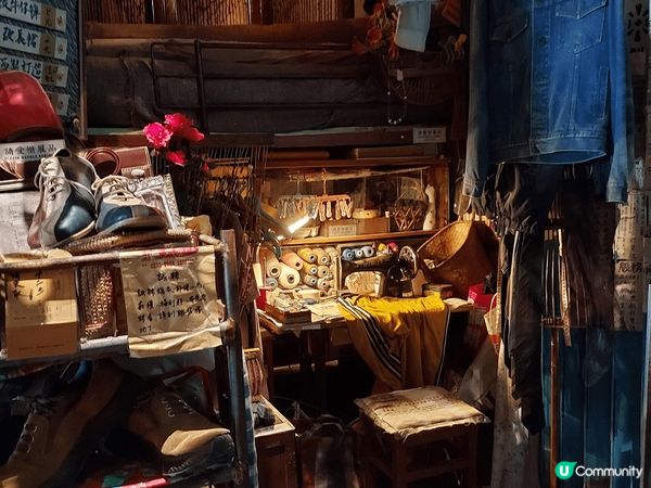 九龍城寨公園光影展，值得一去。所有展品非常精緻。與實物型態相...